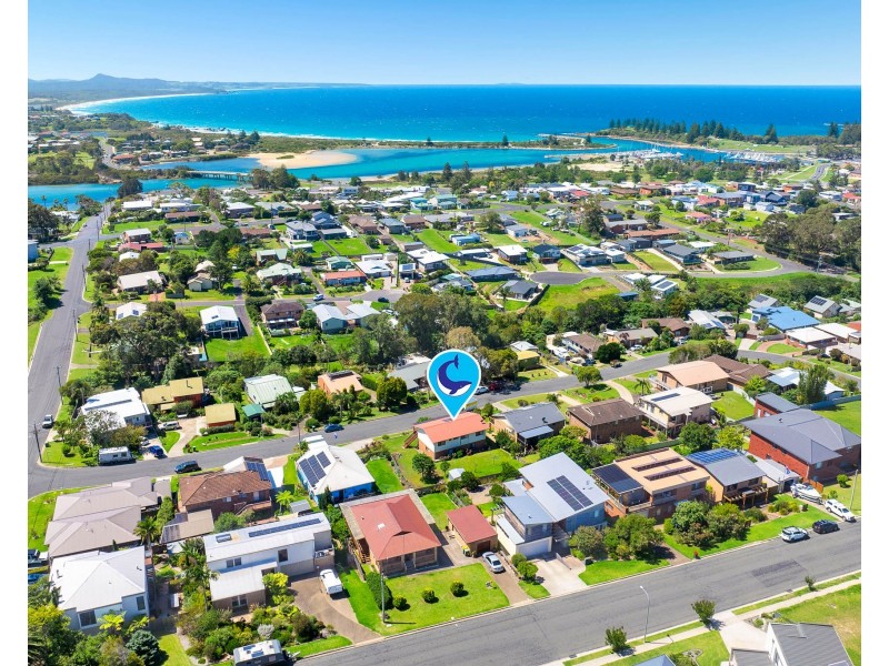 8 Hart Street, Bermagui NSW 2546
