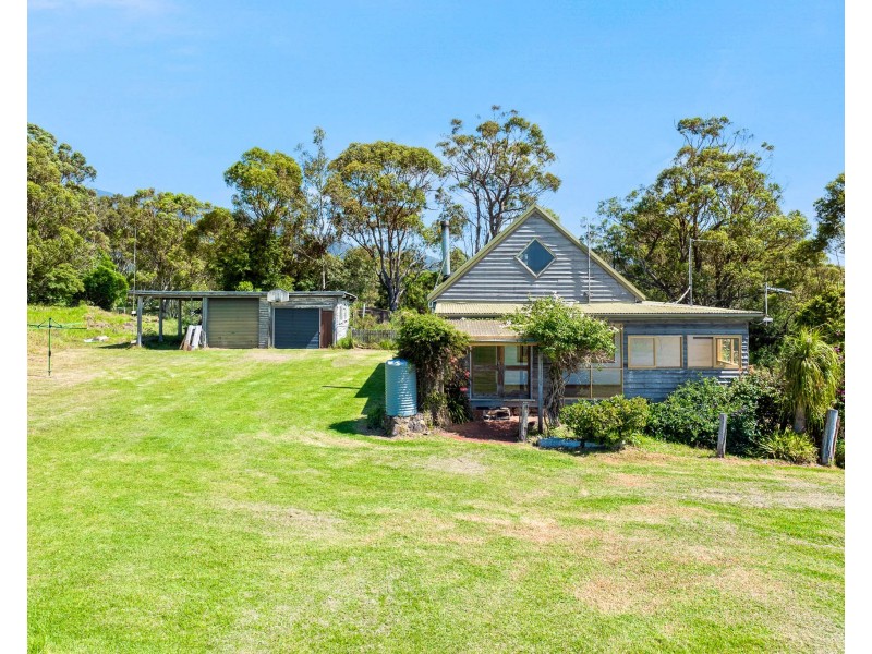 84 Sunnyside Road, Central Tilba NSW 2546