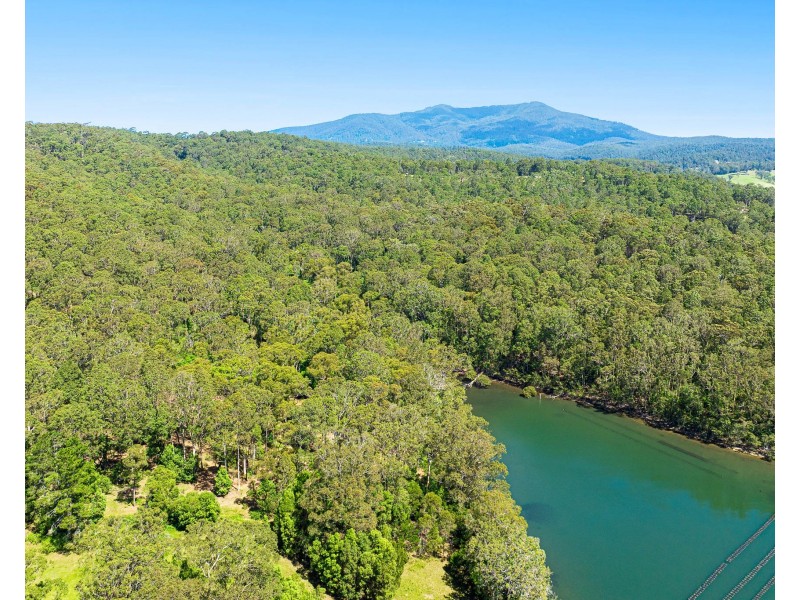 100 Hobbs Point Road, Narooma NSW 2546