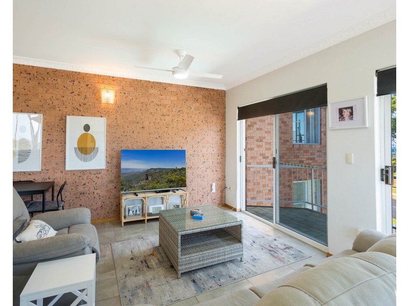 8/12 Ballingalla Street, Narooma NSW 2546