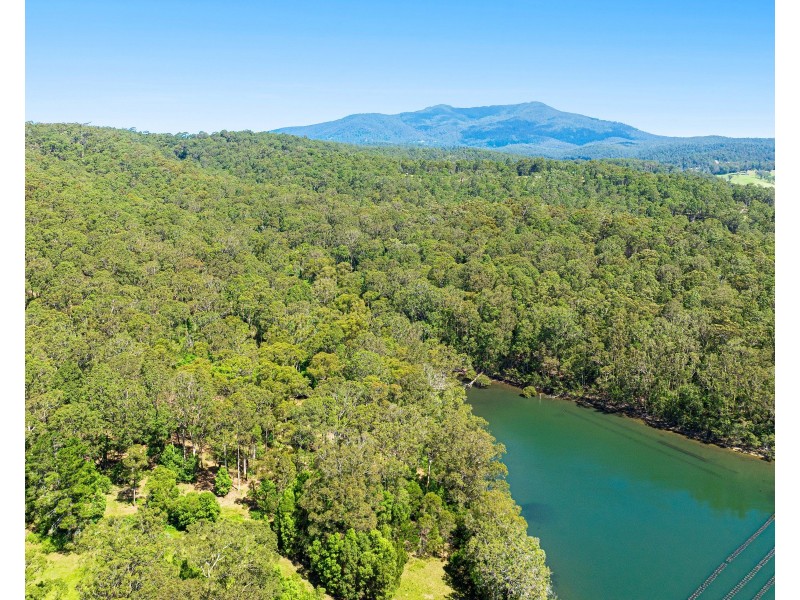 100 Hobbs Point Road, Narooma NSW 2546
