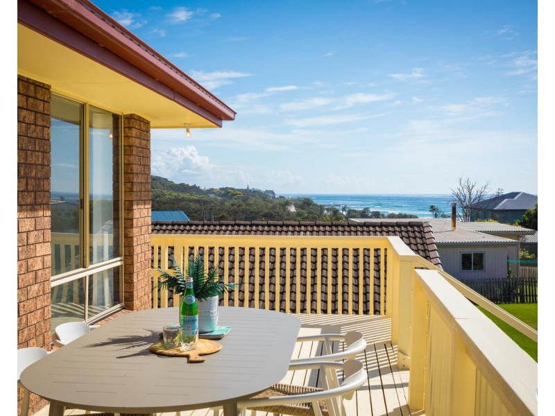 8 Kianga Parade, Kianga NSW 2546