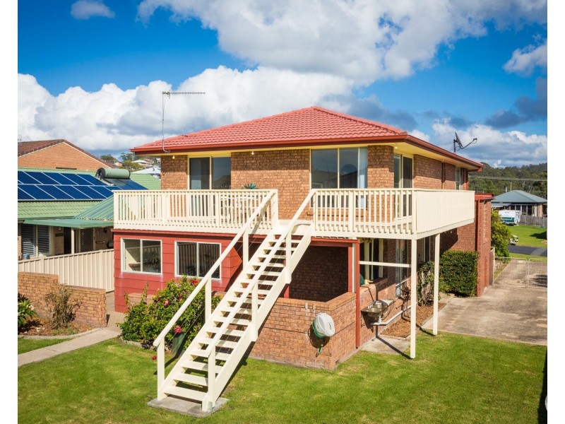 8 Kianga Parade, Kianga NSW 2546