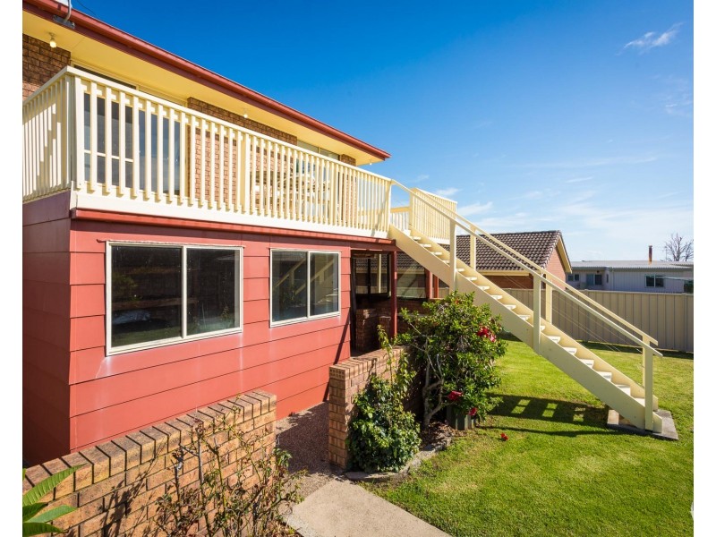 8 Kianga Parade, Kianga NSW 2546