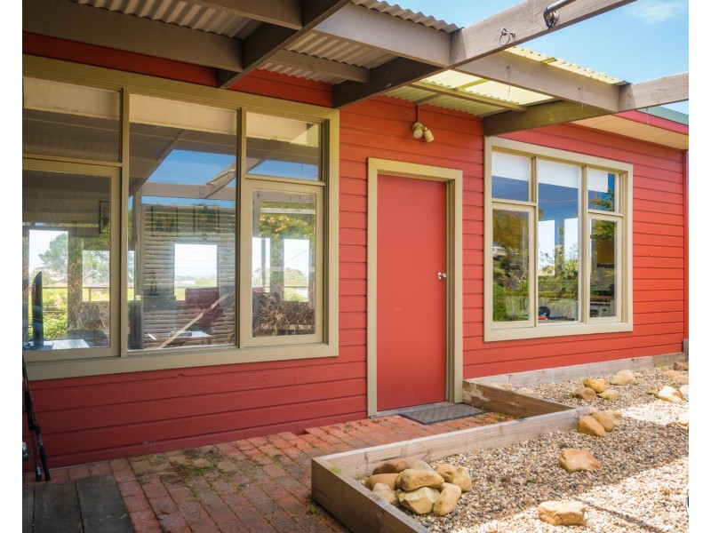 9 William Street, Dalmeny NSW 2546