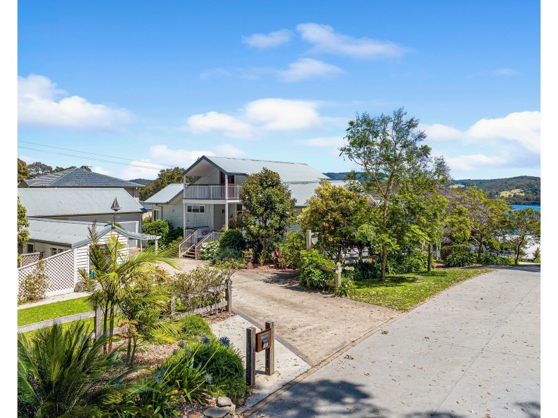 62 Old Highway, Narooma NSW 2546