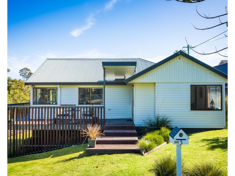 3 Sheaffe Street, Narooma NSW 2546