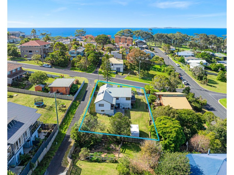 3 Sheaffe Street, Narooma NSW 2546
