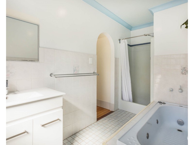 3 Sheaffe Street, Narooma NSW 2546