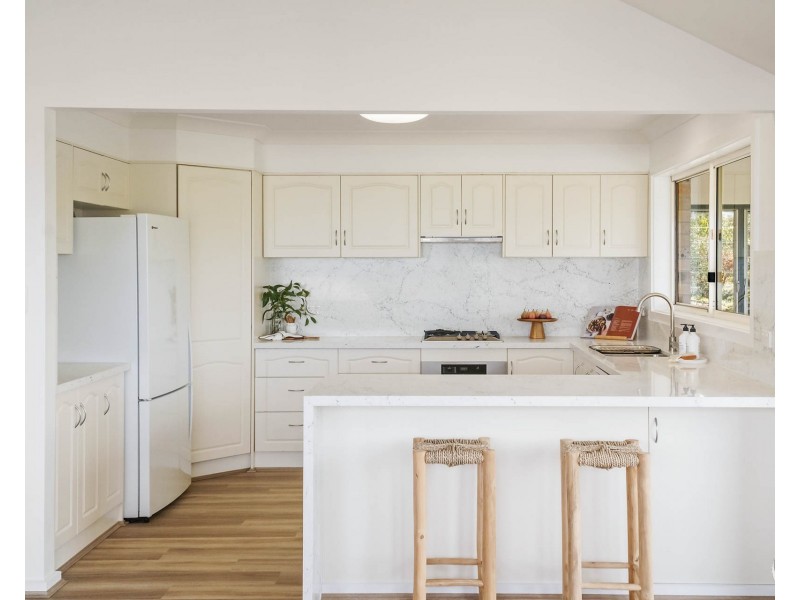 7 Beachview Close, North Narooma NSW 2546