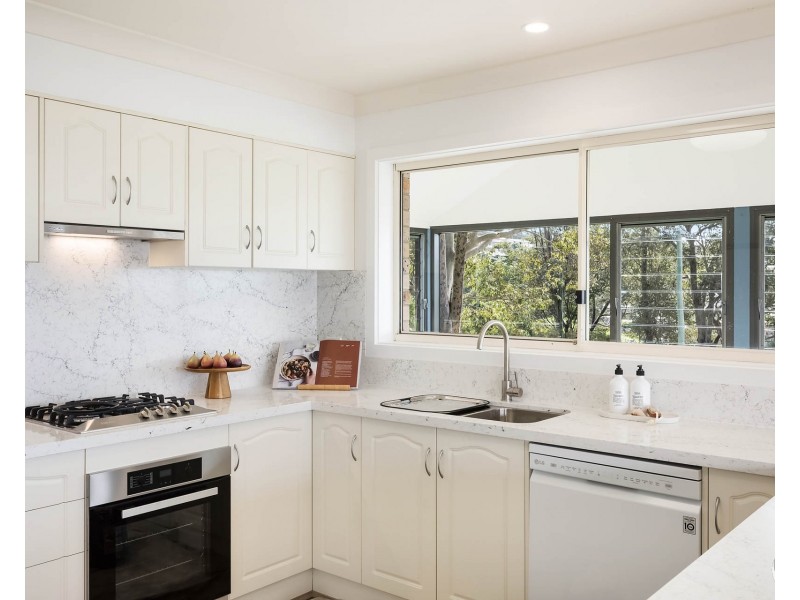 7 Beachview Close, North Narooma NSW 2546