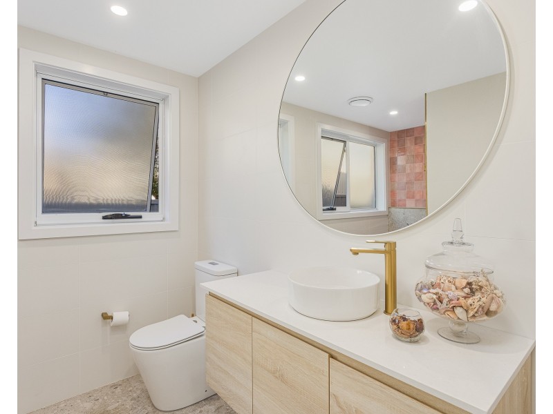 47 Tatiara Street, Dalmeny NSW 2546