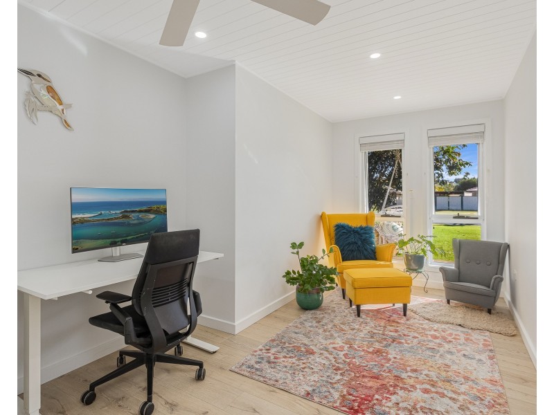 47 Tatiara Street, Dalmeny NSW 2546