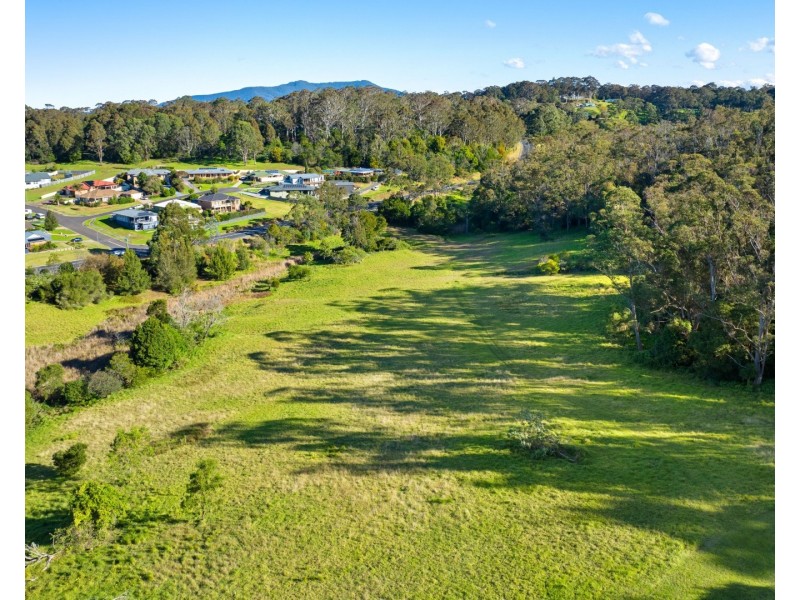 301 Dalmeny Drive, Kianga NSW 2546