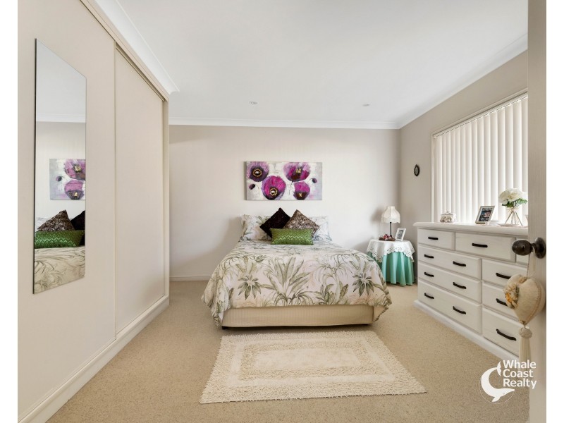 378 Beach Road, Batehaven NSW 2536