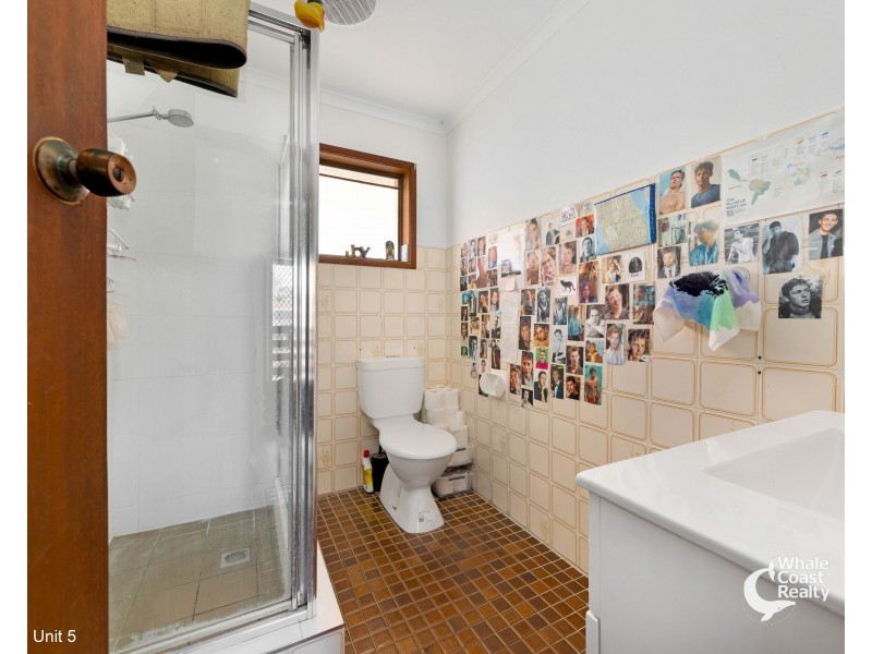 378 Beach Road, Batehaven NSW 2536
