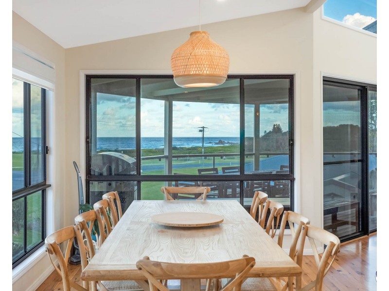 105 Cresswick Parade, Dalmeny NSW 2546