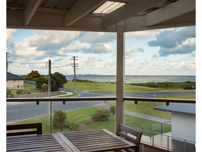 105 Cresswick Parade, Dalmeny NSW 2546