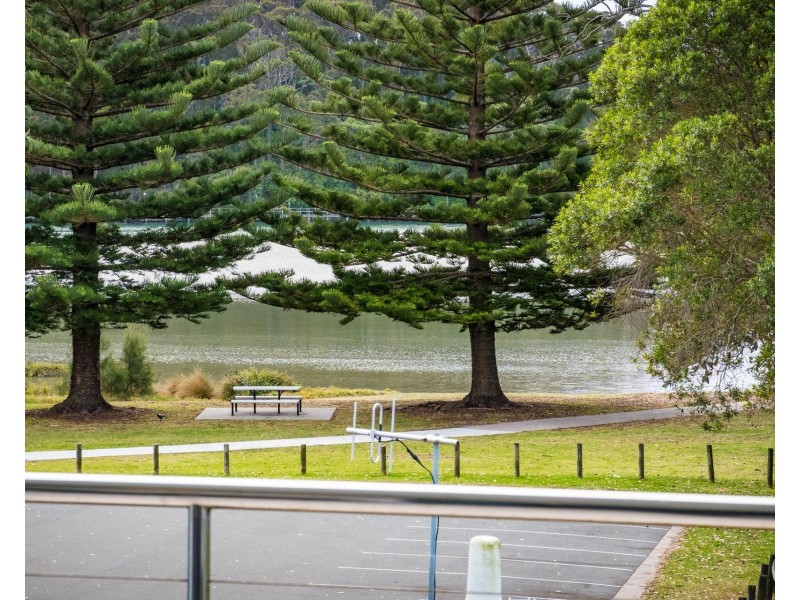 8/4-6 Princes Highway, Narooma NSW 2546