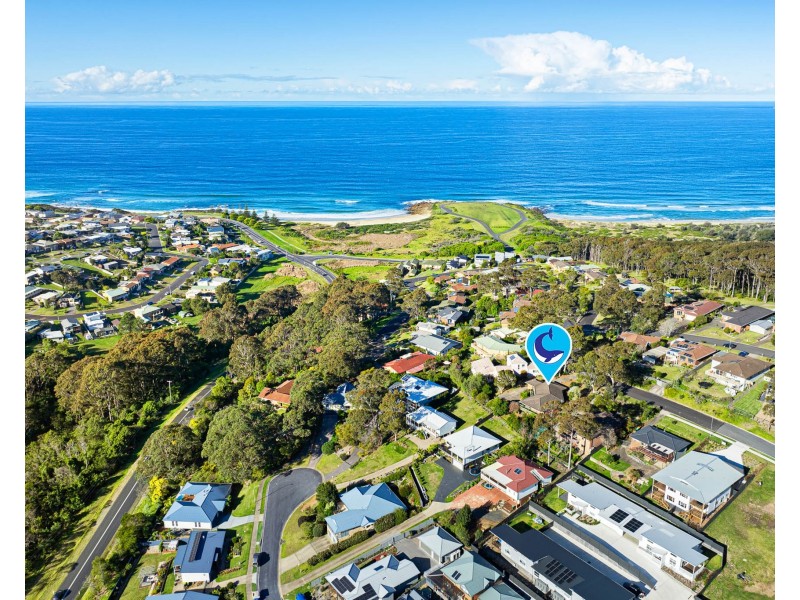 33 Warbler Crescent, North Narooma NSW 2546