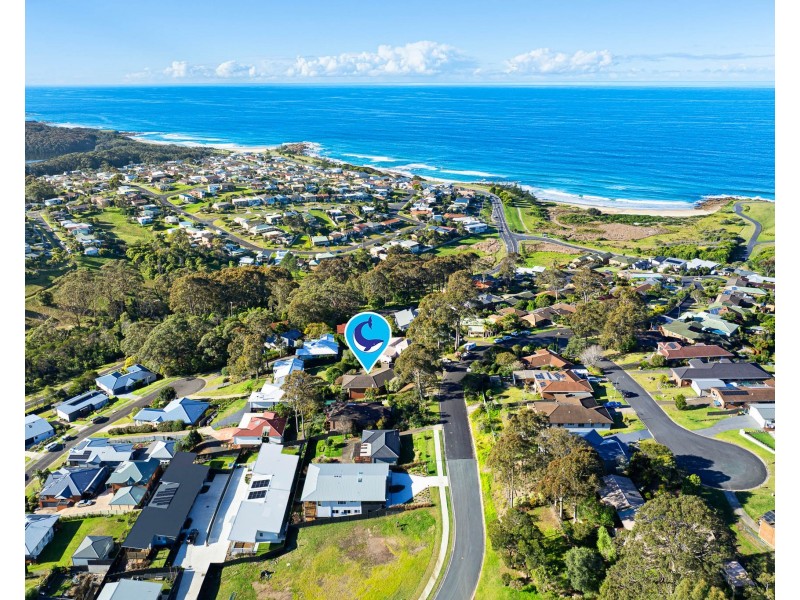 33 Warbler Crescent, North Narooma NSW 2546