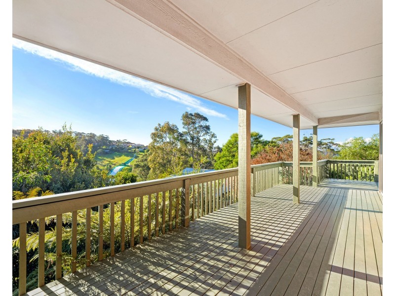 33 Warbler Crescent, North Narooma NSW 2546