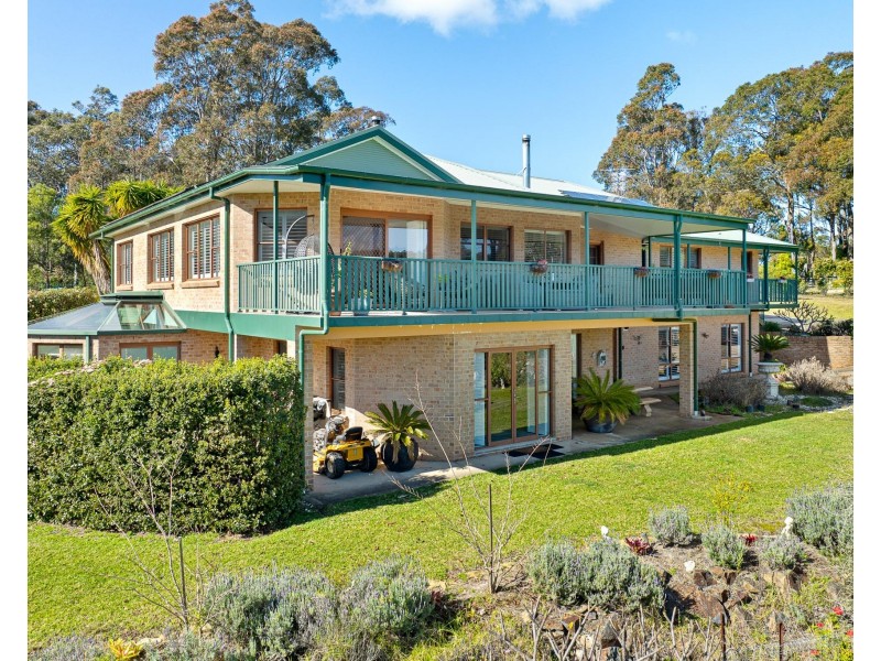 2 Dromedary Terrace, Narooma NSW 2546