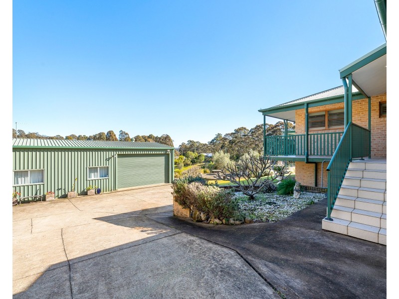 2 Dromedary Terrace, Narooma NSW 2546