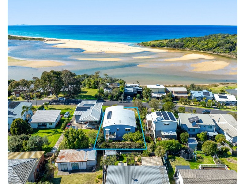 30 Lake View Drive, Wallaga Lake NSW 2546