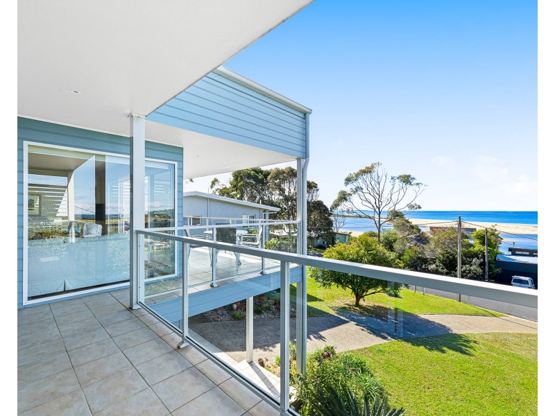 30 Lake View Drive, Wallaga Lake NSW 2546