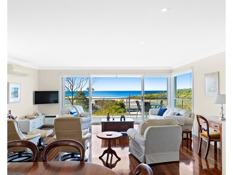 30 Lake View Drive, Wallaga Lake NSW 2546