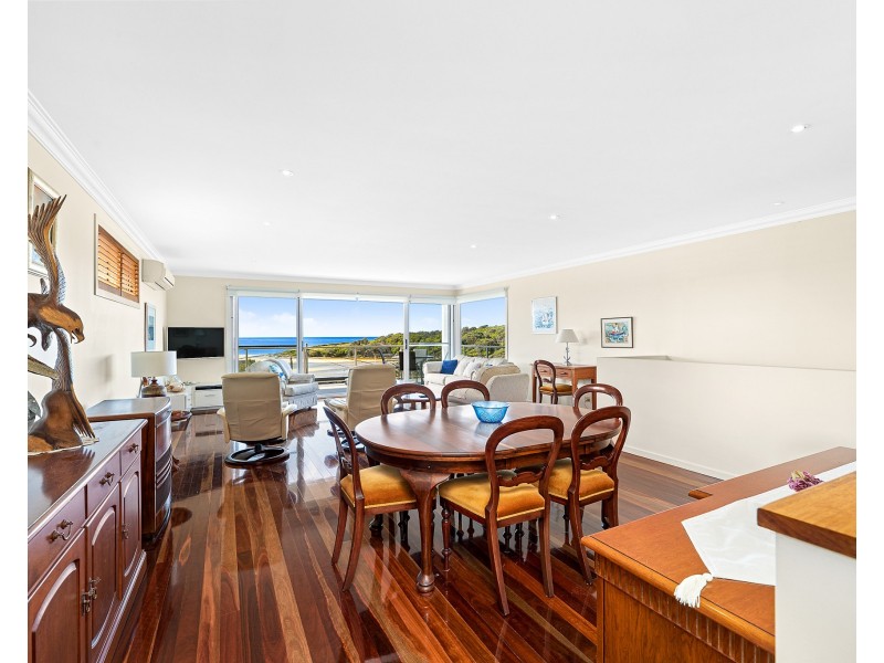 30 Lake View Drive, Wallaga Lake NSW 2546