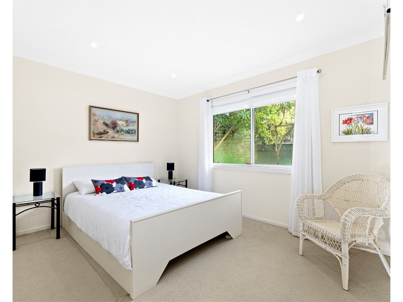 30 Lake View Drive, Wallaga Lake NSW 2546