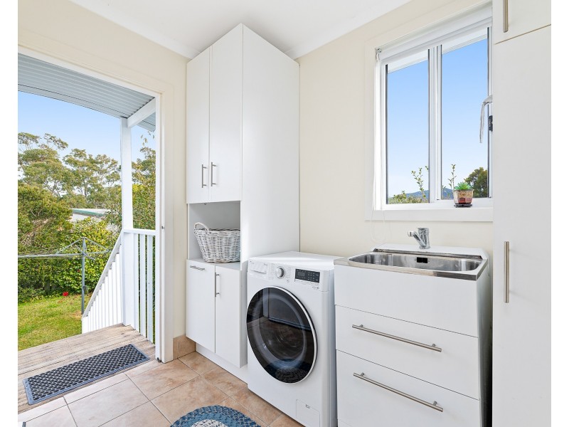 30 Lake View Drive, Wallaga Lake NSW 2546