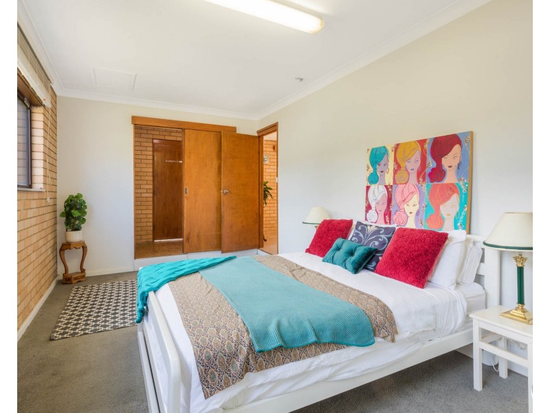 8 Willcocks Avenue, Narooma NSW 2546