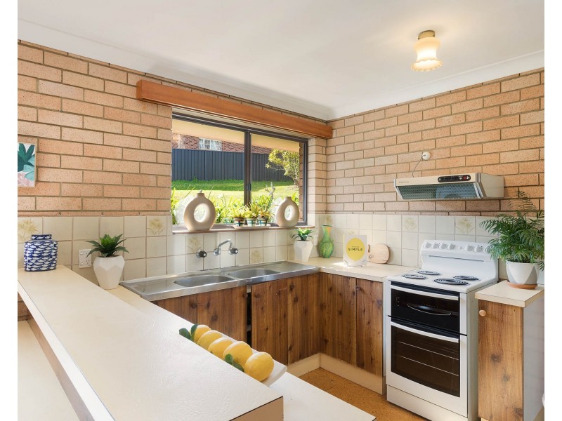 8 Willcocks Avenue, Narooma NSW 2546