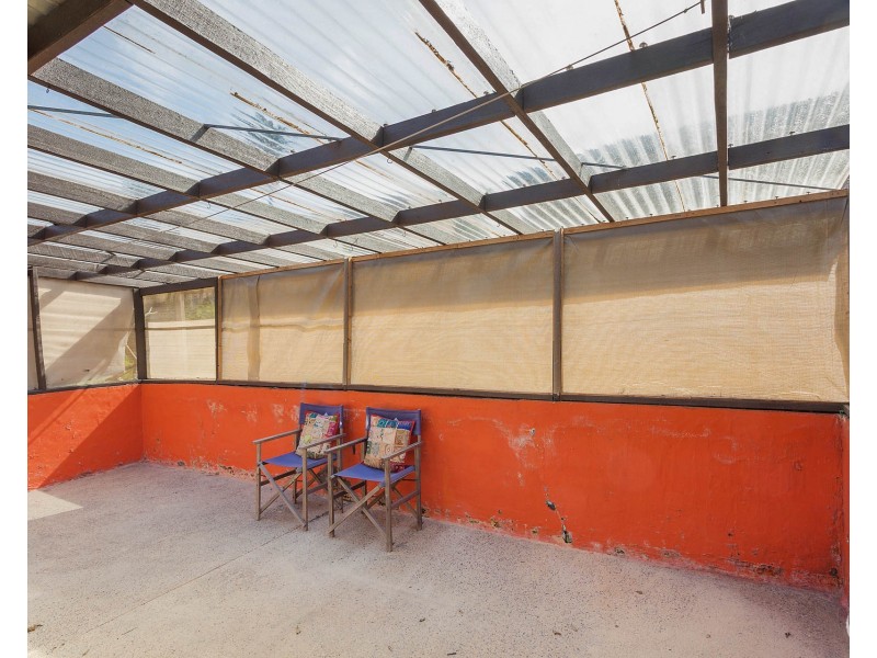 8 Willcocks Avenue, Narooma NSW 2546