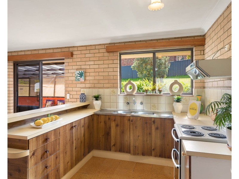 8 Willcocks Avenue, Narooma NSW 2546