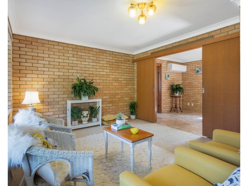 8 Willcocks Avenue, Narooma NSW 2546