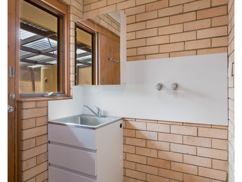 8 Willcocks Avenue, Narooma NSW 2546