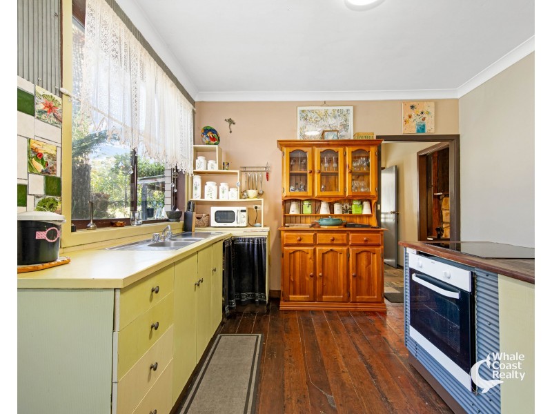 227 Princes Highway, Bodalla NSW 2545