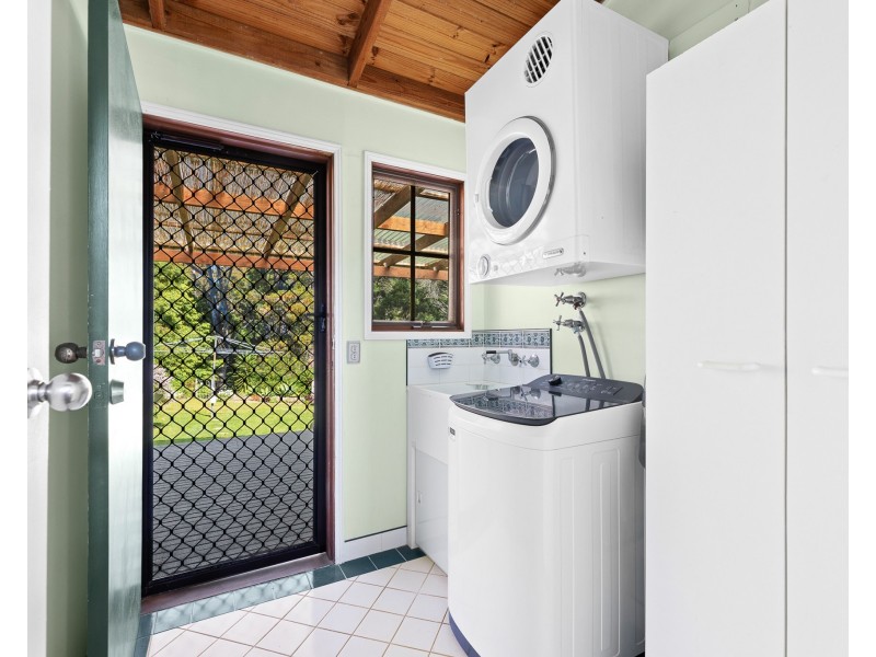 11 Thomson Parade, Dalmeny NSW 2546