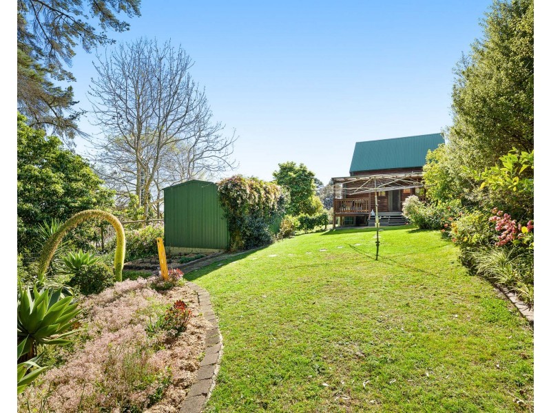 11 Thomson Parade, Dalmeny NSW 2546