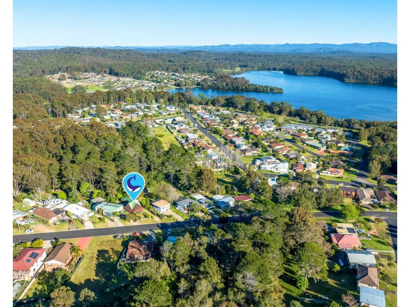 11 Thomson Parade, Dalmeny NSW 2546