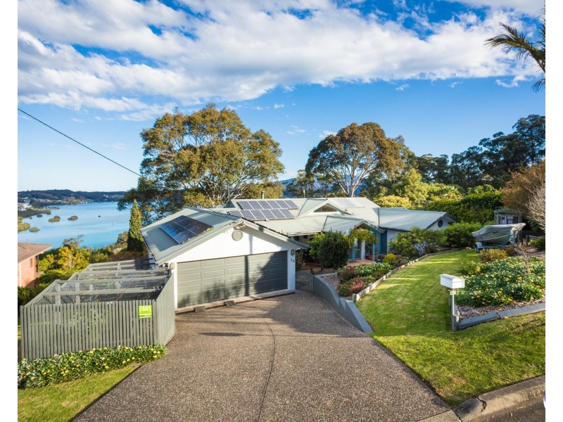 29 Hillcrest Avenue, North Narooma NSW 2546