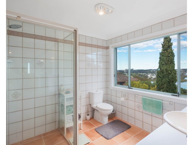 29 Hillcrest Avenue, North Narooma NSW 2546