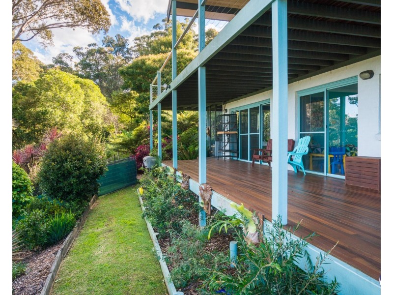 29 Hillcrest Avenue, North Narooma NSW 2546
