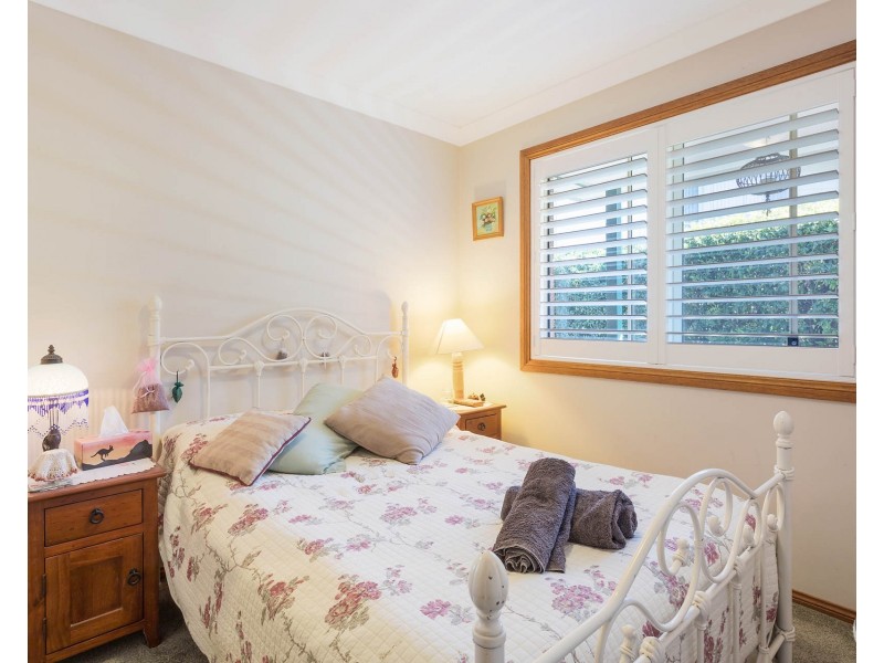 12 Clarke Street, Narooma NSW 2546