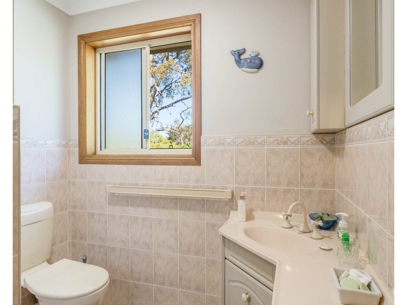 12 Clarke Street, Narooma NSW 2546