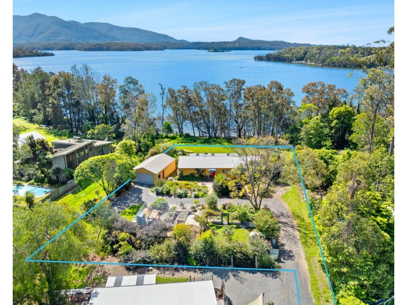 56 Fairhaven Point Way, Wallaga Lake NSW 2546